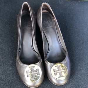 Tory Burch heels size 8 color dark brown
